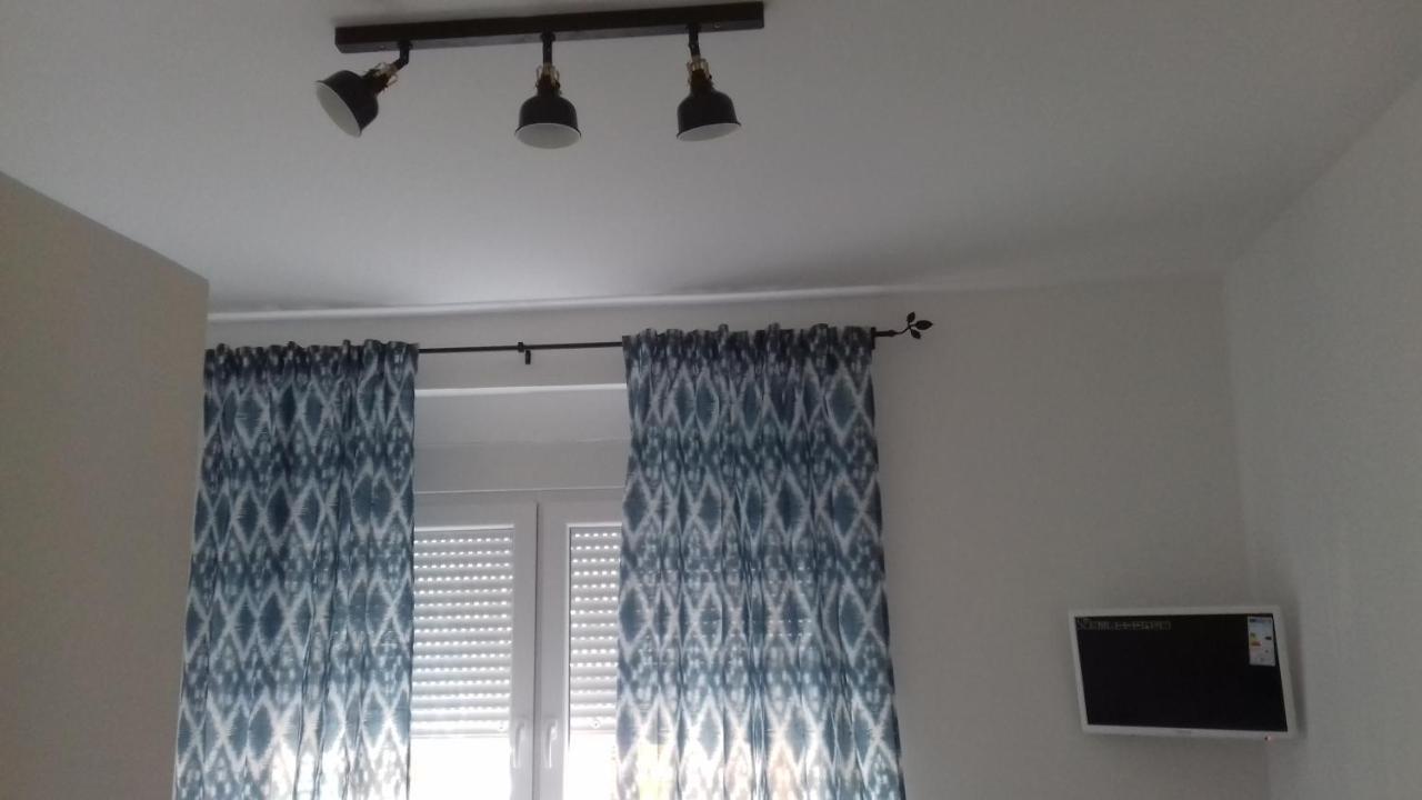 ורסאק Hills Apartments מראה חיצוני תמונה