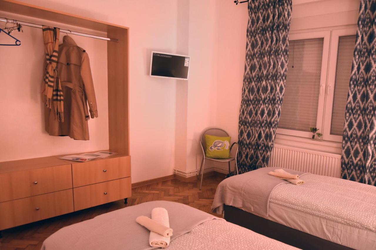 ורסאק Hills Apartments מראה חיצוני תמונה