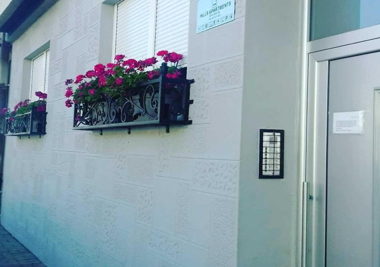 ורסאק Hills Apartments מראה חיצוני תמונה